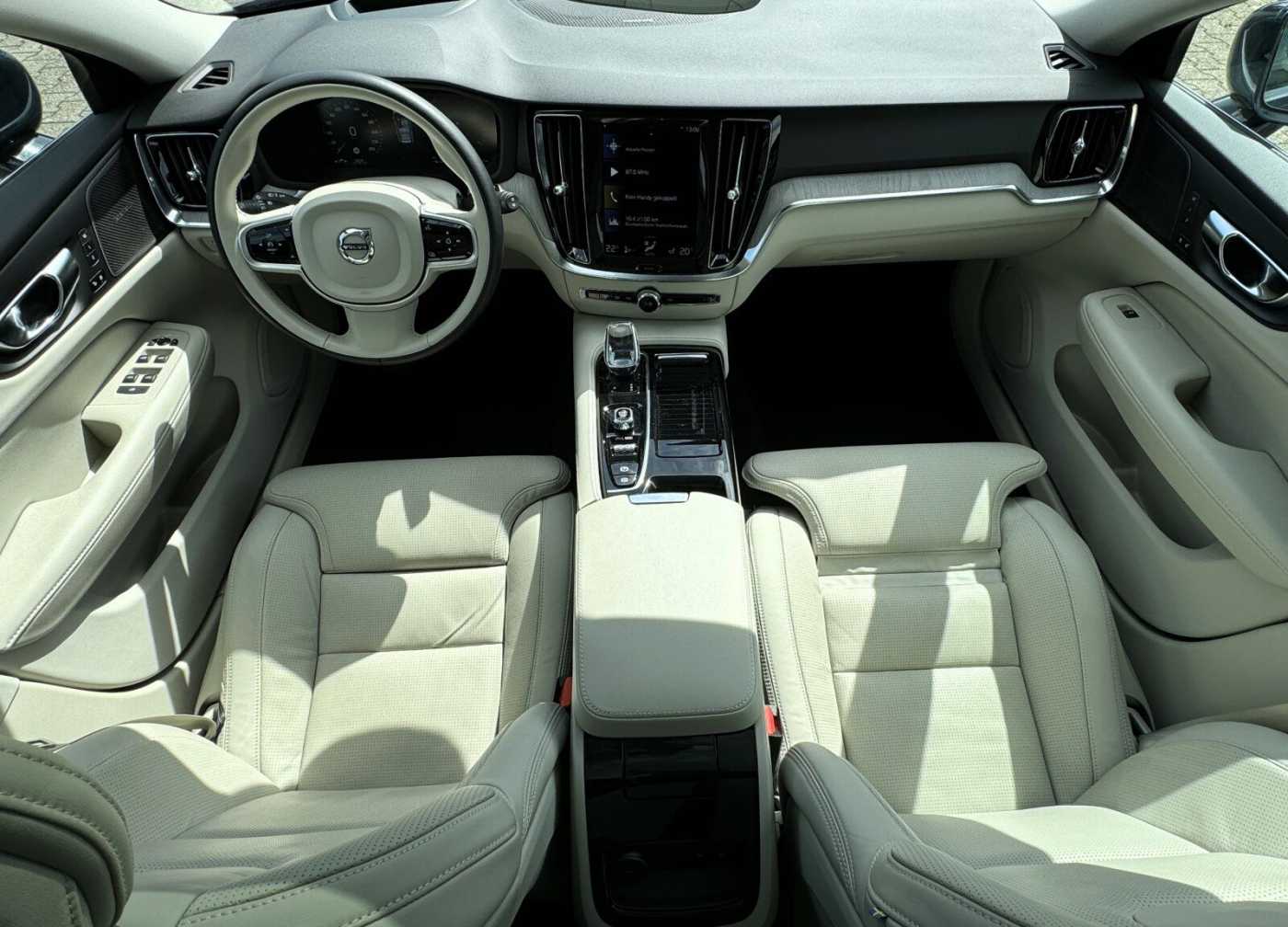 Volvo  T8 Twin Engine Inscription PANO|LEDER BEIGE