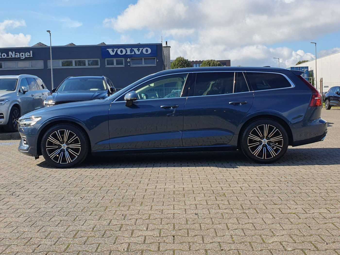 Volvo  D3 Autom. Inscription |PANO|Navi/SHD/Klima