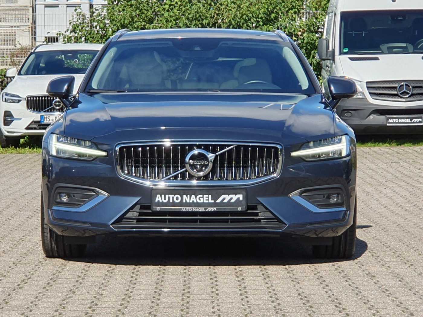 Volvo  D3 Autom. Inscription |PANO|Navi/SHD/Klima