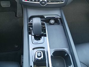 Volvo  Recharge T6 AWD Core PANO | STANDH | FLEDBC